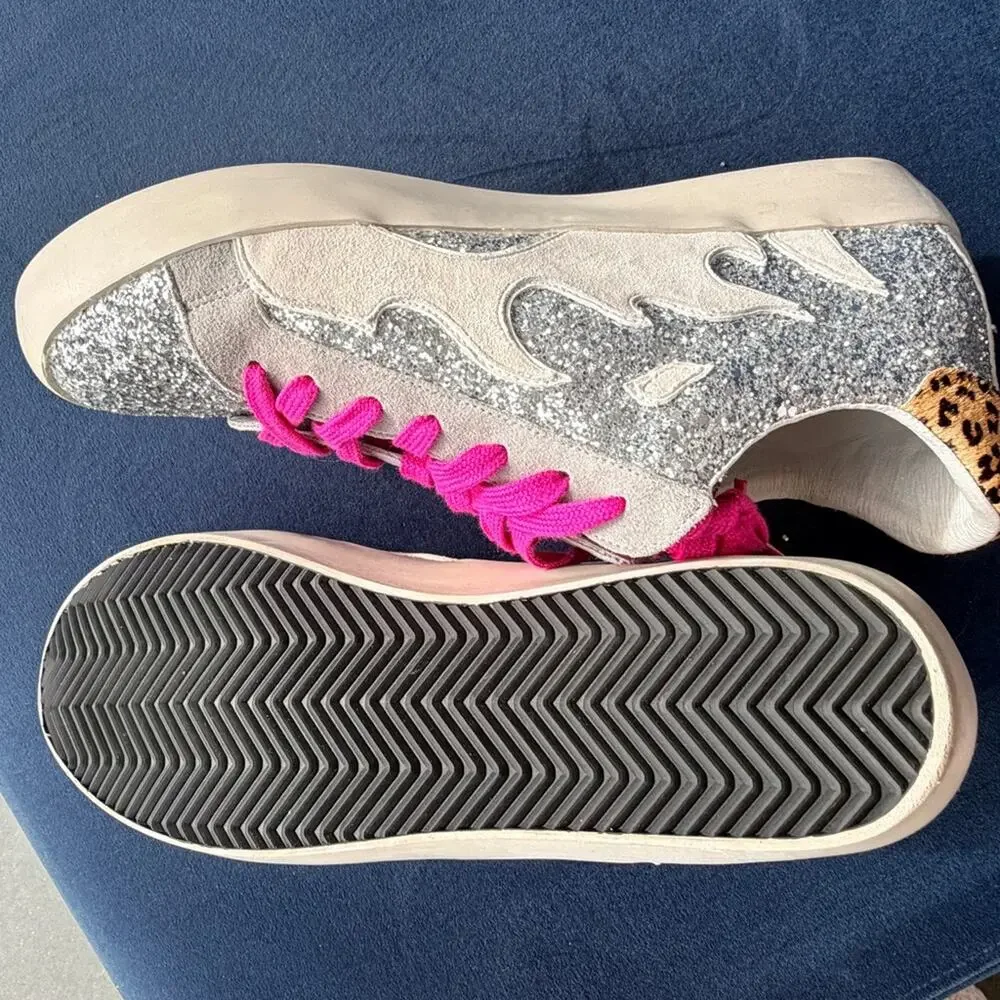 Bibi Lou Gamin Sneakers with 2 Sets of Laces - US 10.5